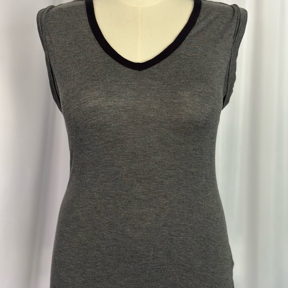 Betsey Johnson Gray Sleeveless Criss-Cross Open Back Fitted Muscle Tee (732) - Picture 1 of 10
